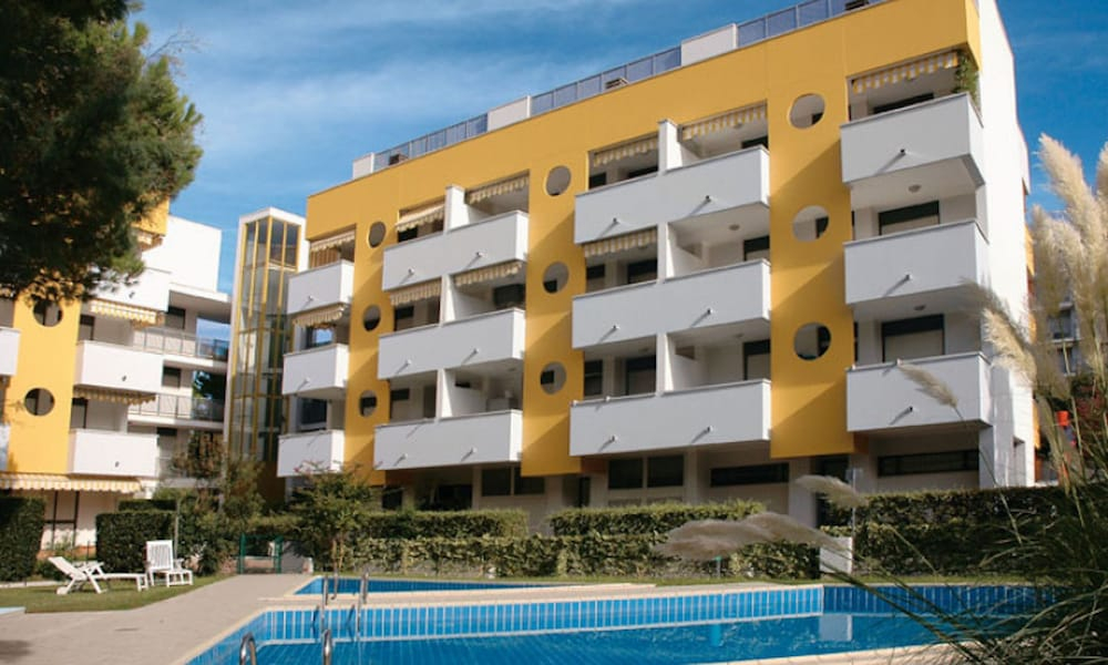 Flat With Balcony and Shared Pool