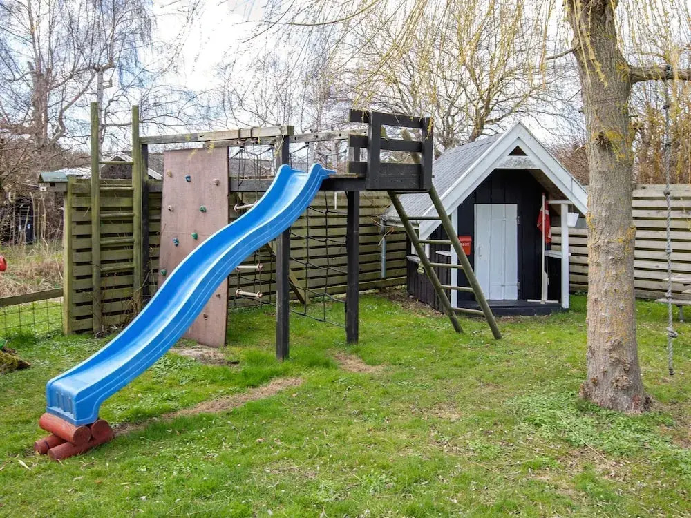 10 Person Holiday Home in Stege
