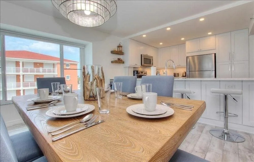 Shore 502 by RedAwning