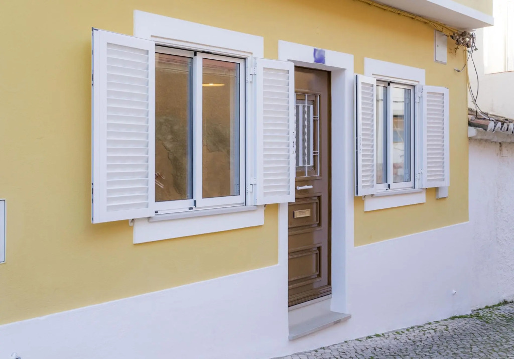 B34 - Central Townhouse in Lagos