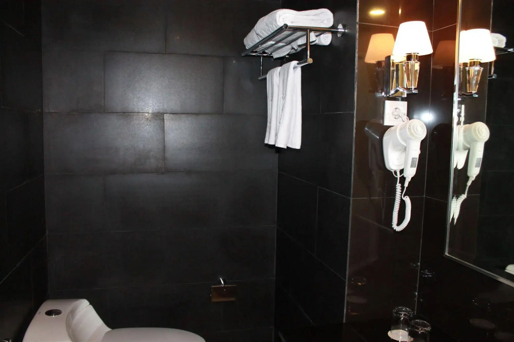 Amaroossa Cosmo Jakarta