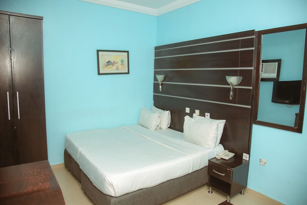 Harbour Bay Hotel