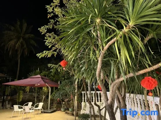 Haishu Yuntian · Seaside Pool Resort (Near Nanshan Temple & Guanyin of the South Sea)