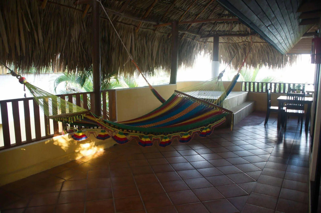 Banana Palms Hotel
