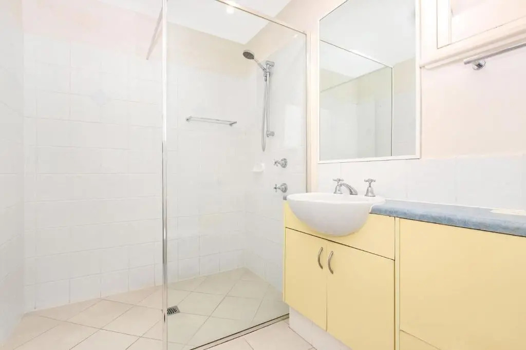 Lennox Beach Resort