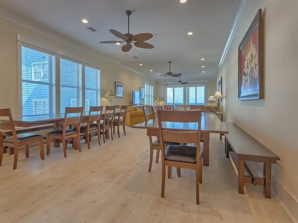 Pearl West by Meyer Vacation Rentals