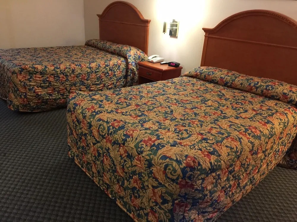 Royal Inn Taylorsville