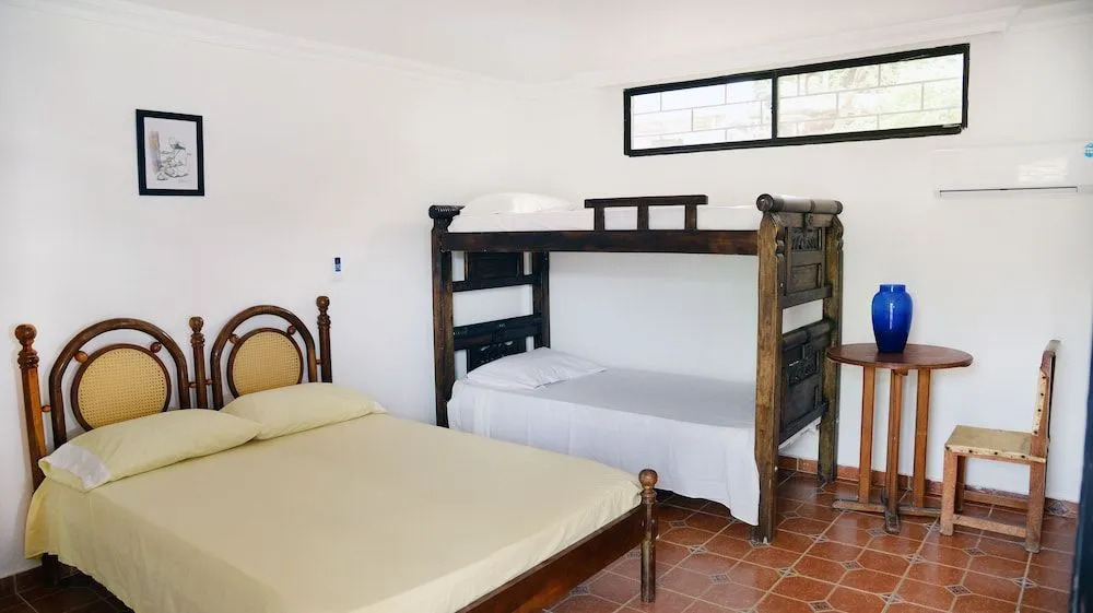 Hospedaje Familiar Dumbira