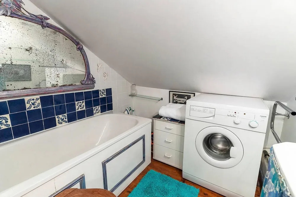 Vibrant 1 bed Studio in North Kensington