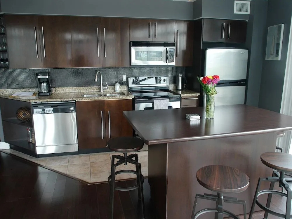 Amazing 2BR Condo with Stunning Views