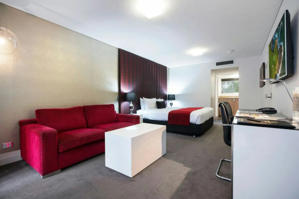 City Golf Club Motel