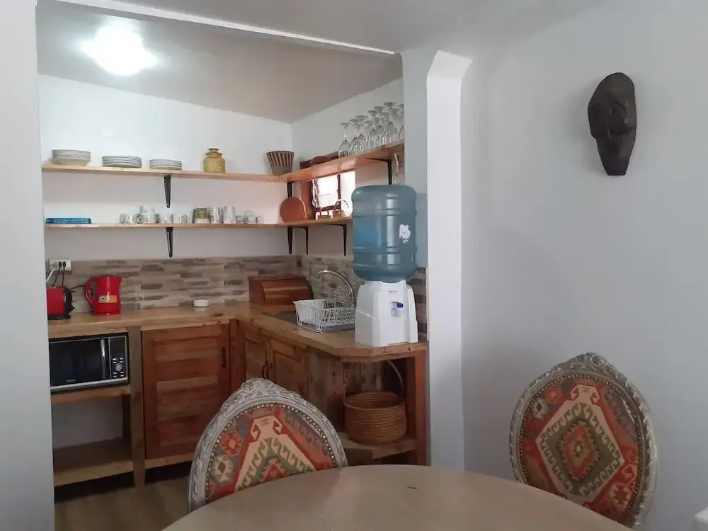4 Personas, Bano Privado, Desayuno