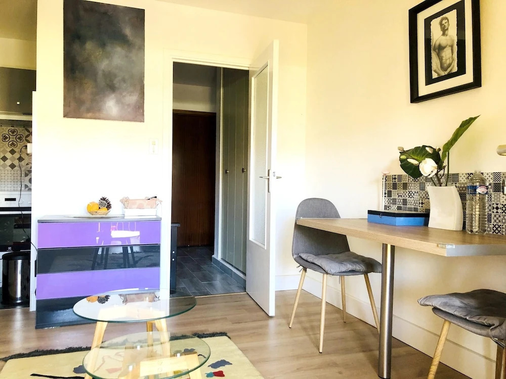 Studio in Saint-Cyr-Sur-Mer, with Enclosed Garden And Wifi - 860 M From the Beach