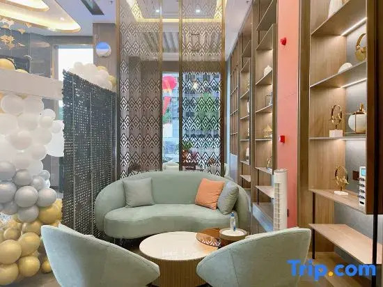 HEBE Zhenyue Hotel (Jixing Financial Plaza)