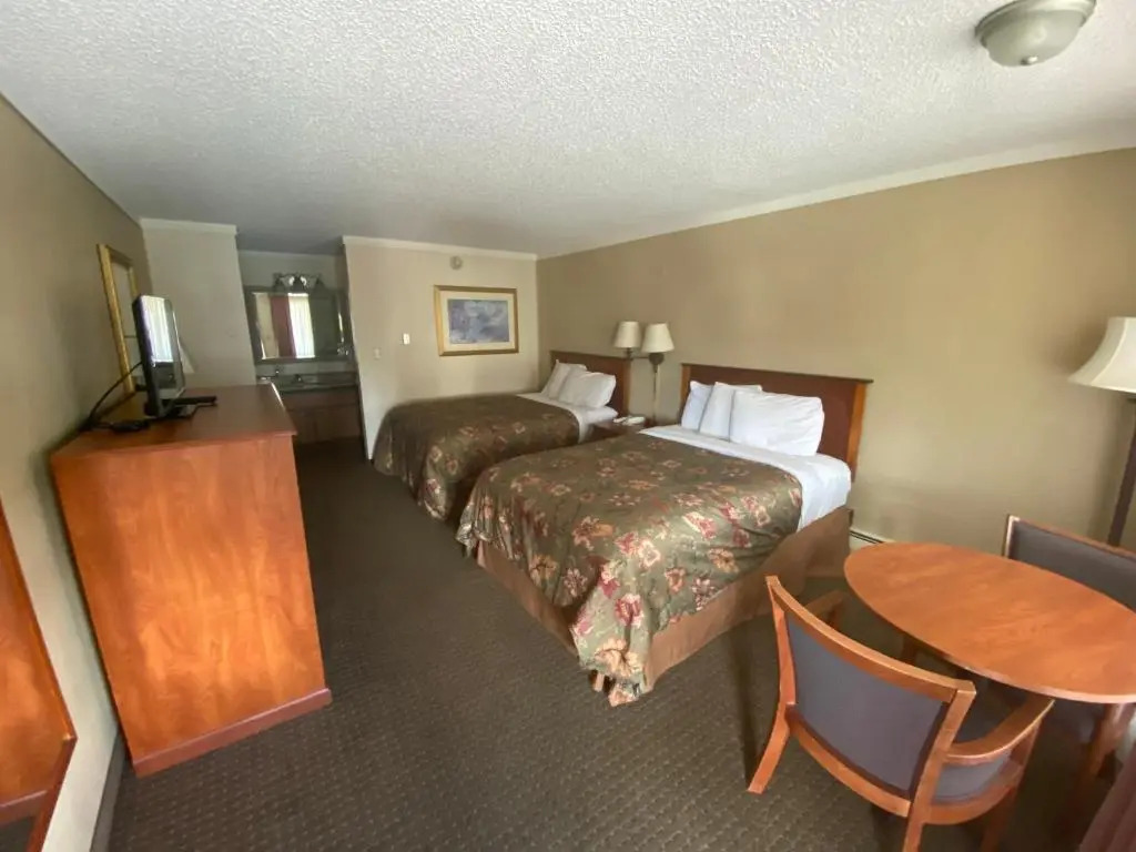 Snowshoe Motel