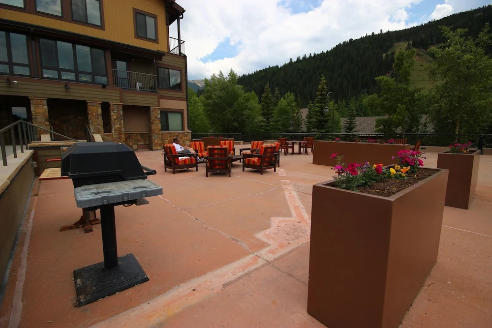 Slopeside 2743 by Summitcove Vacation Lodging
