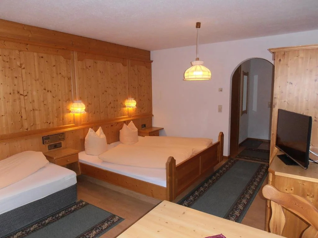 Haus Dorfplatz- Silvretta Card Premium inklusive