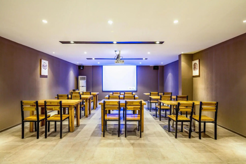 Ru Jia Yi Ju Hotel (Taiyuan Fu Dong Street Liu Xiang Causeway Bay Branch)