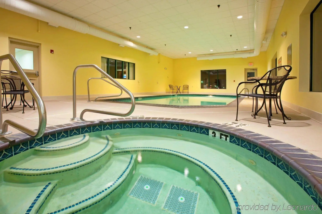 Holiday Inn Express Hotel & Suites Murray by IHG