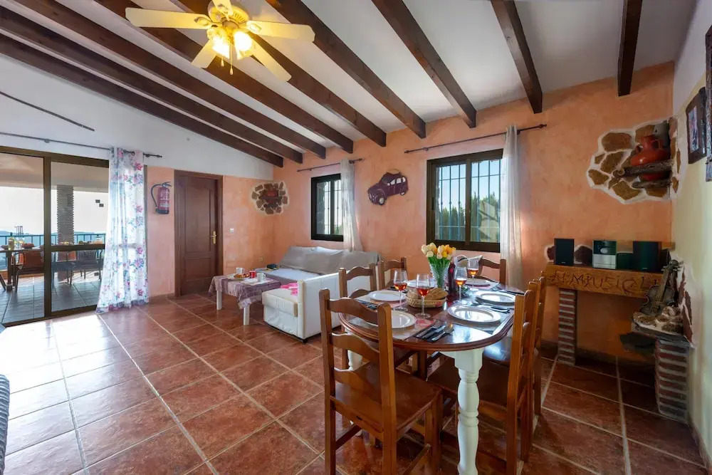 Villa Dorita con Piscina by At Home Costa del Sol