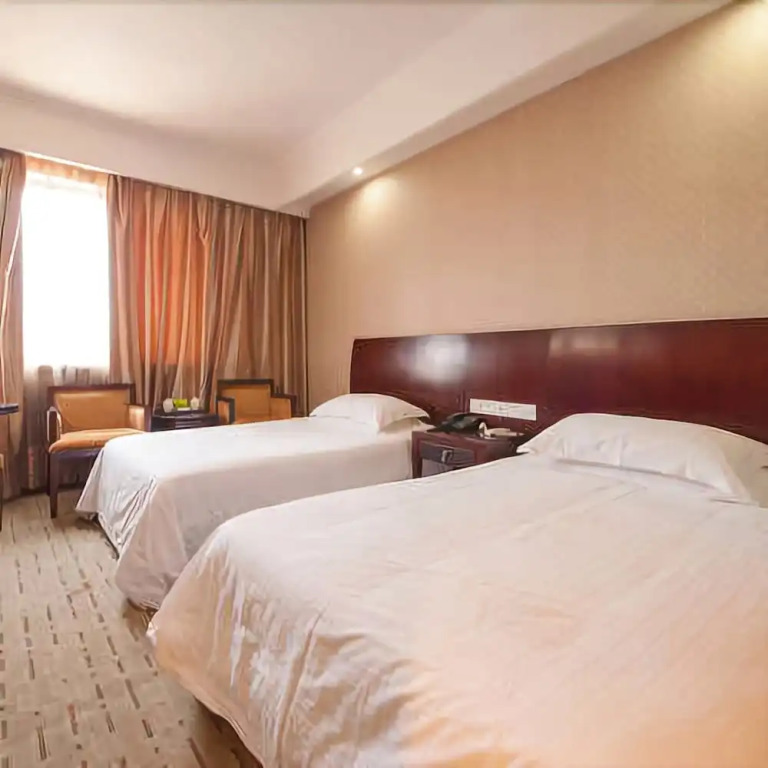 Donghai Hotel