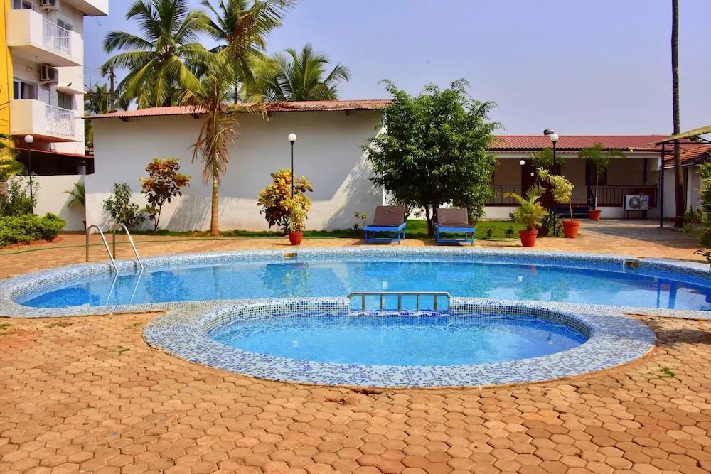 Village Royale, Calangute Beach