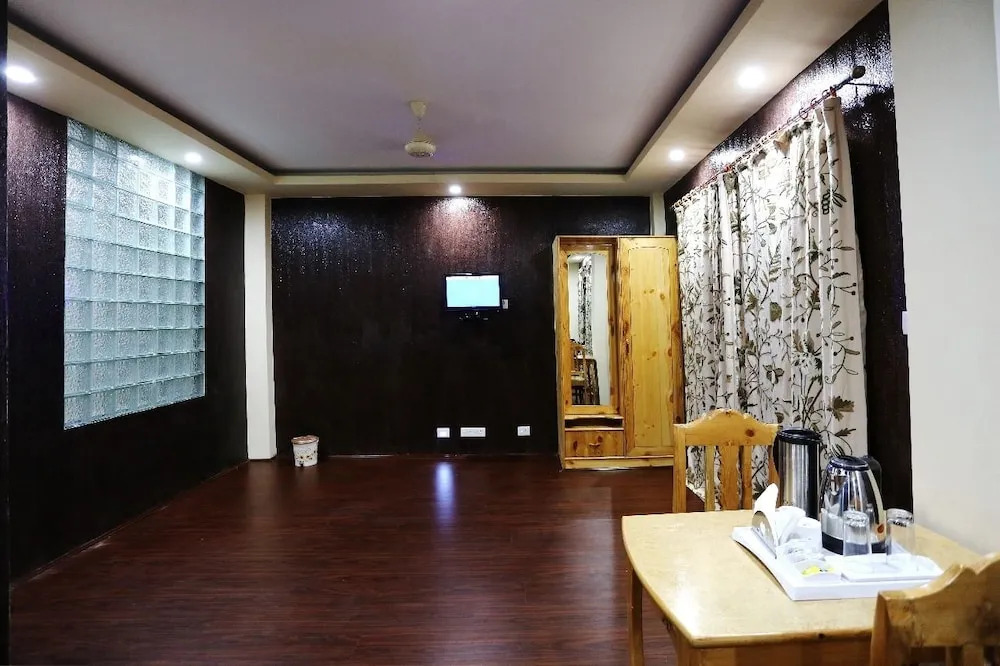 Hotel Shefaf