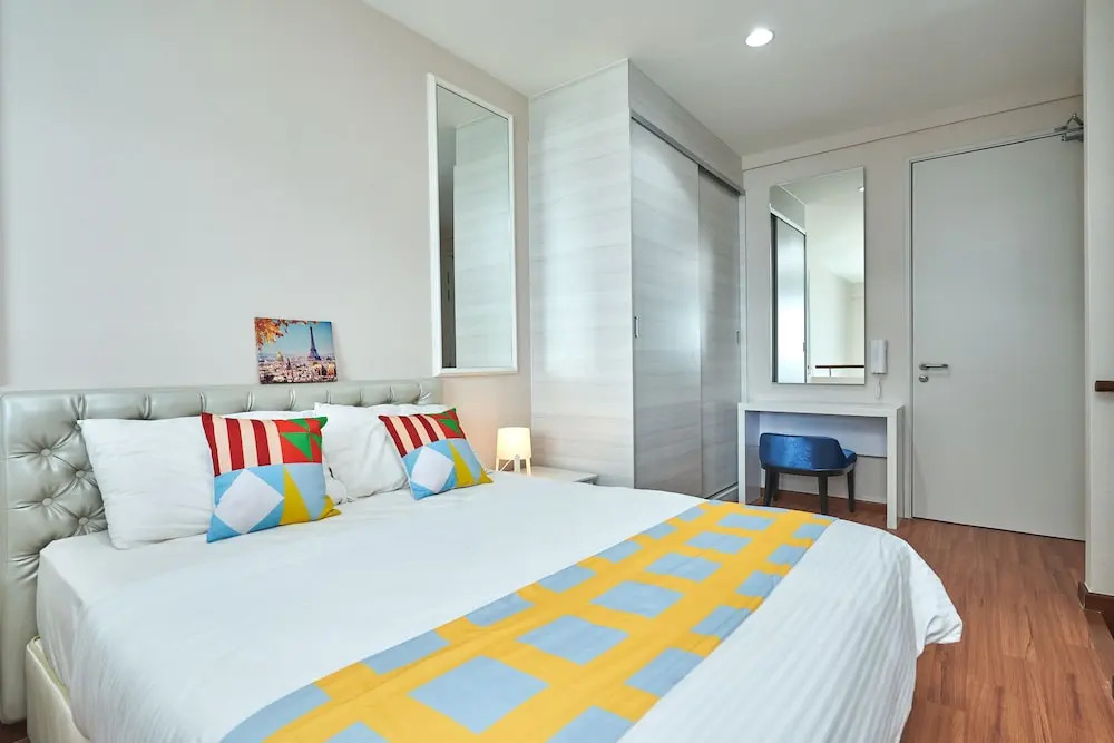 Oyo Home 1142 Elegant 1Br I Soho I City