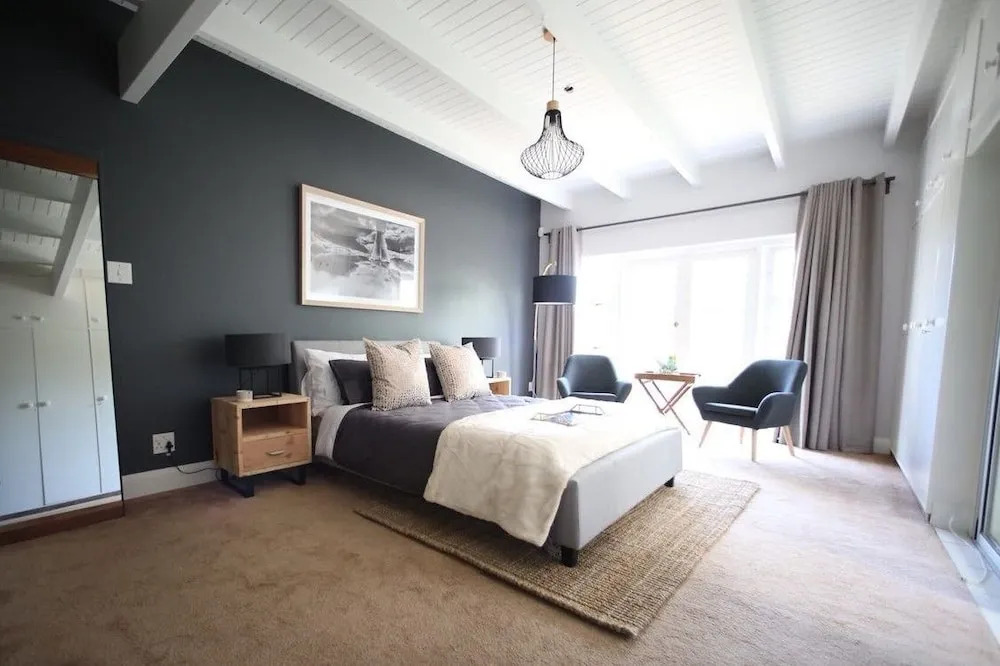 Plattekloof Views - Adults Only