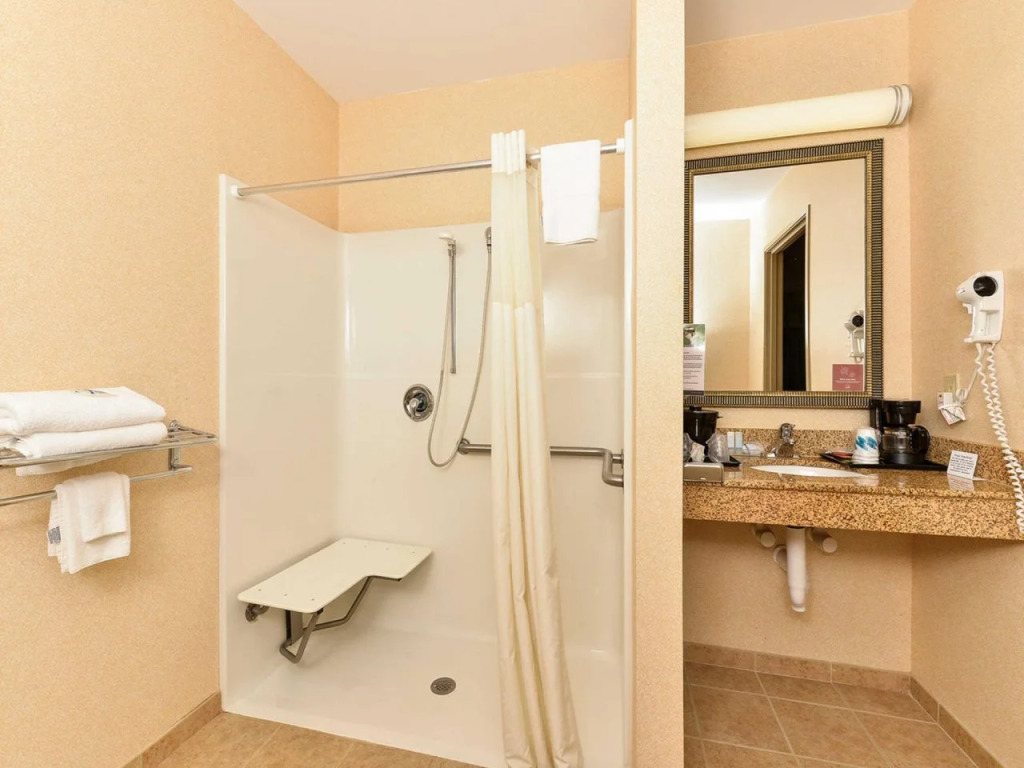 Sleep Inn & Suites near Joint Base Andrews-Washington Area