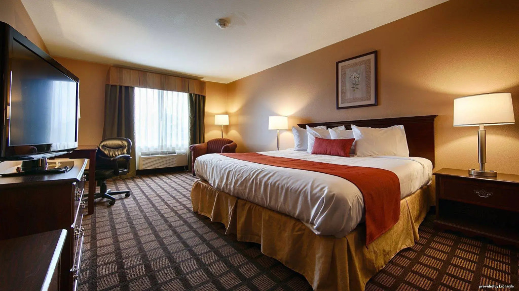 Spark By Hilton Merrillville