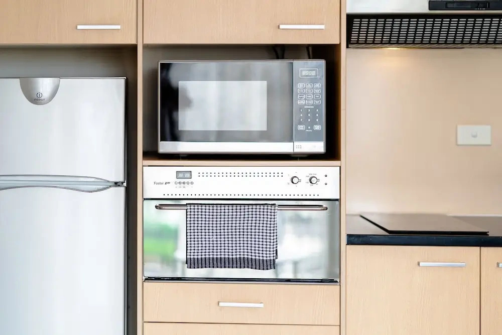 Warm & Cosy Two-Bedroom Apartment in CBD
