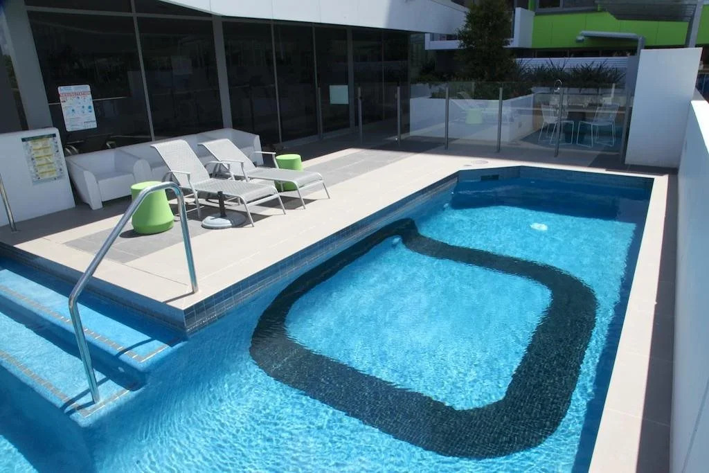 Code Apartments
