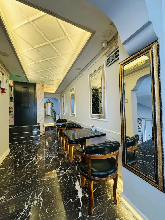 Bi̇lal Hotel