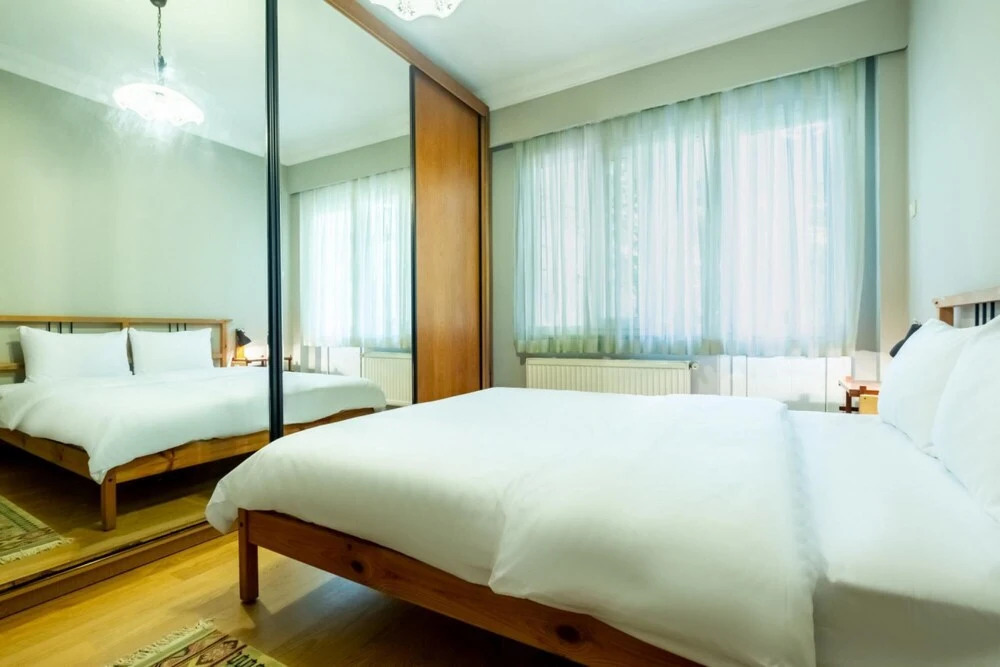 Captivating and Central Flat With Balcony in Sisli