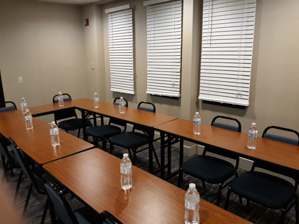 Holiday Inn Express Hotel Pittsburgh-North/Harmarville by IHG