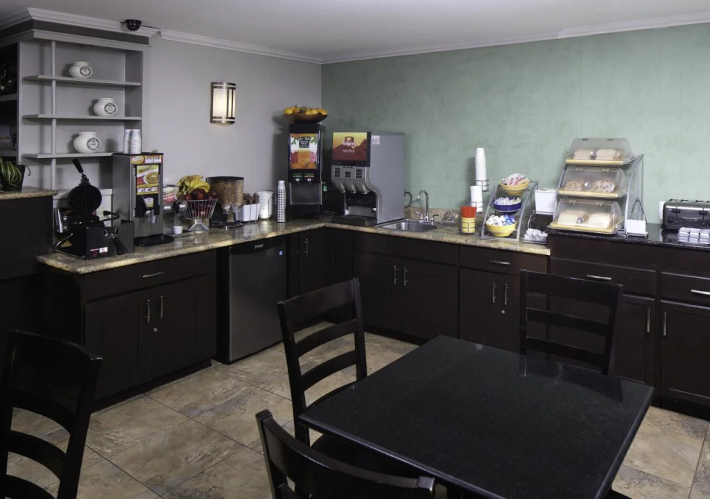 Red Lion Inn & Suites Sequim at Olympic National Park
