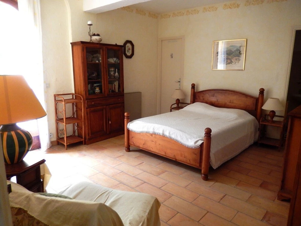 Villa With 5 Bedrooms in Lecci, With Wonderful sea View, Enclosed Gard