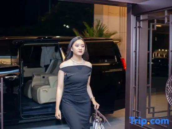 HUAFENG HOTEL JaKarta PIK