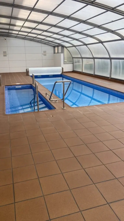 Apartment With Heated Pool