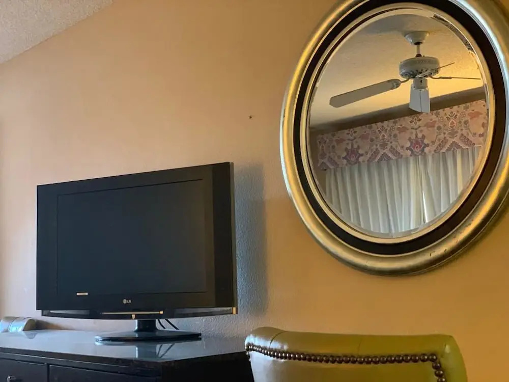 Calipatria Inn And Suites