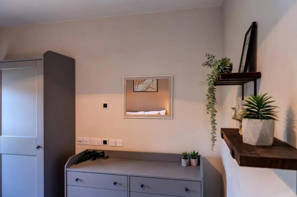 Cosy 2 Bed Home Chesterfield (Adults Only)