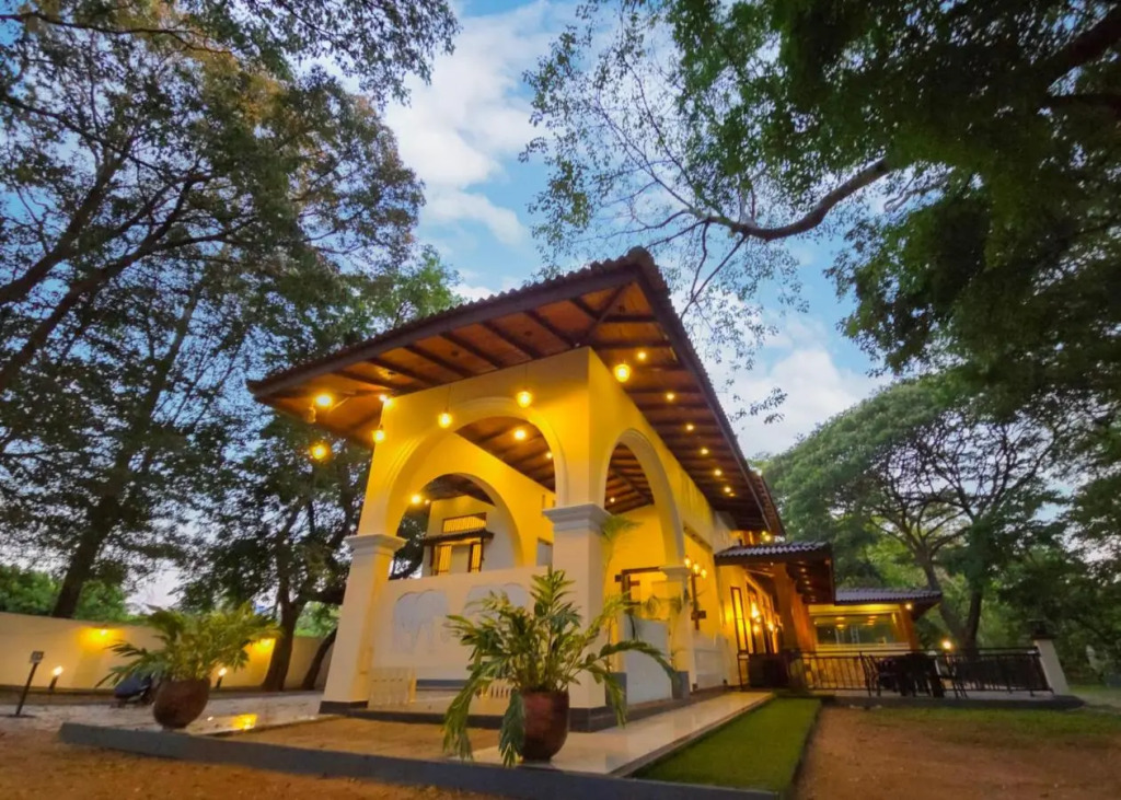 Grand Kalundawa Resort