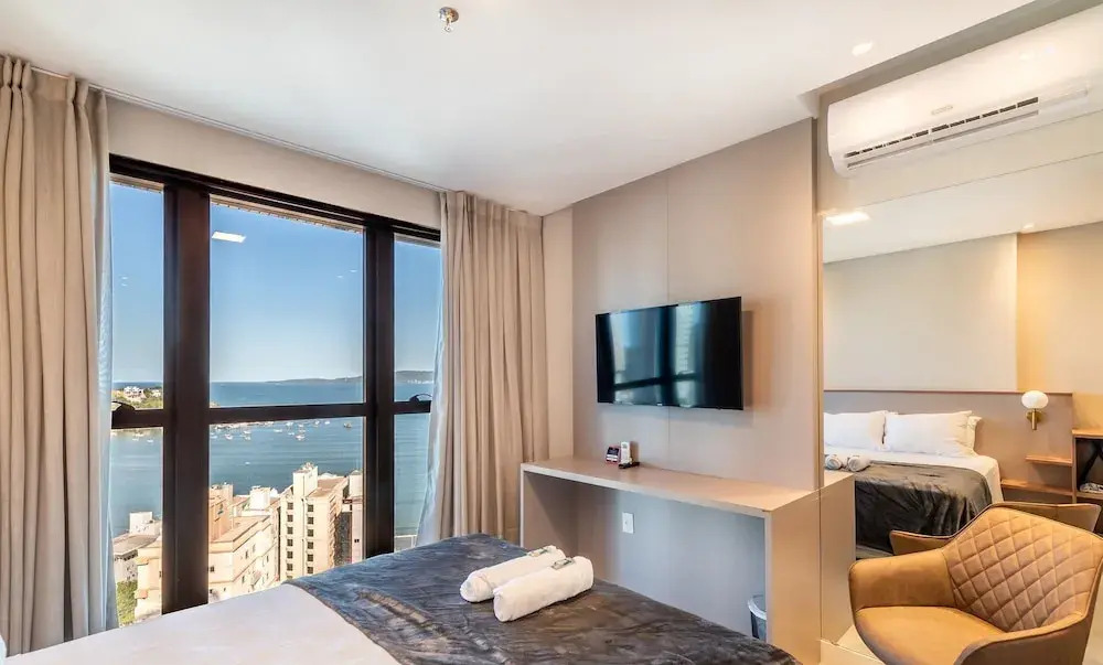 MHFA - Studios em Prédio Luxuoso com Vista Mar