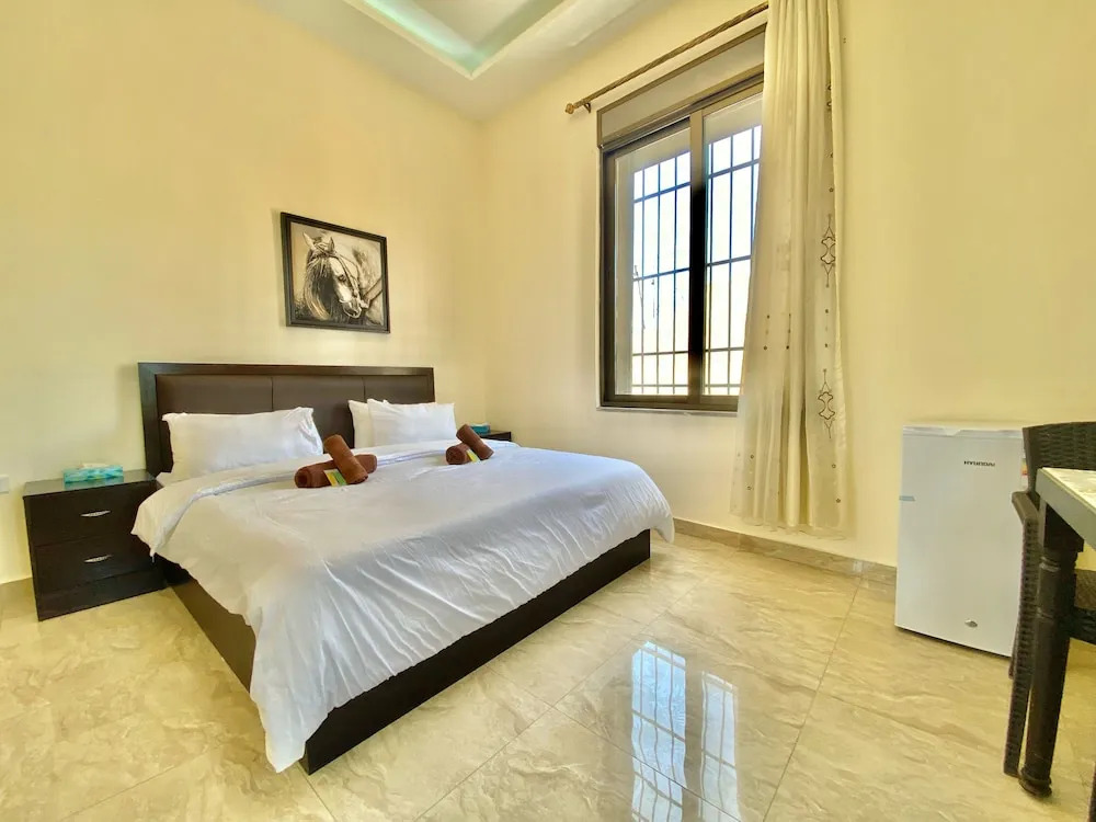 Villa Mira Guesthouse - Downtown Amman