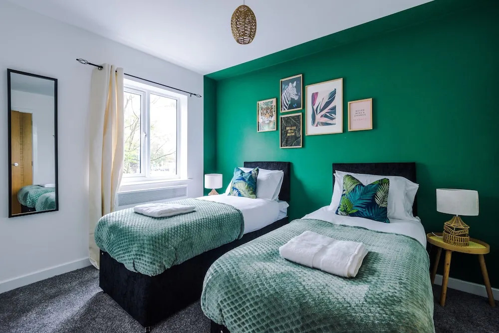 Formby Village Apartments By Greenstay Serviced Accommodation - Perfect For SHORT & LONG STAYS - Couples, Friends, Families & Business Travellers All Welcome - Dog Friendly - 7