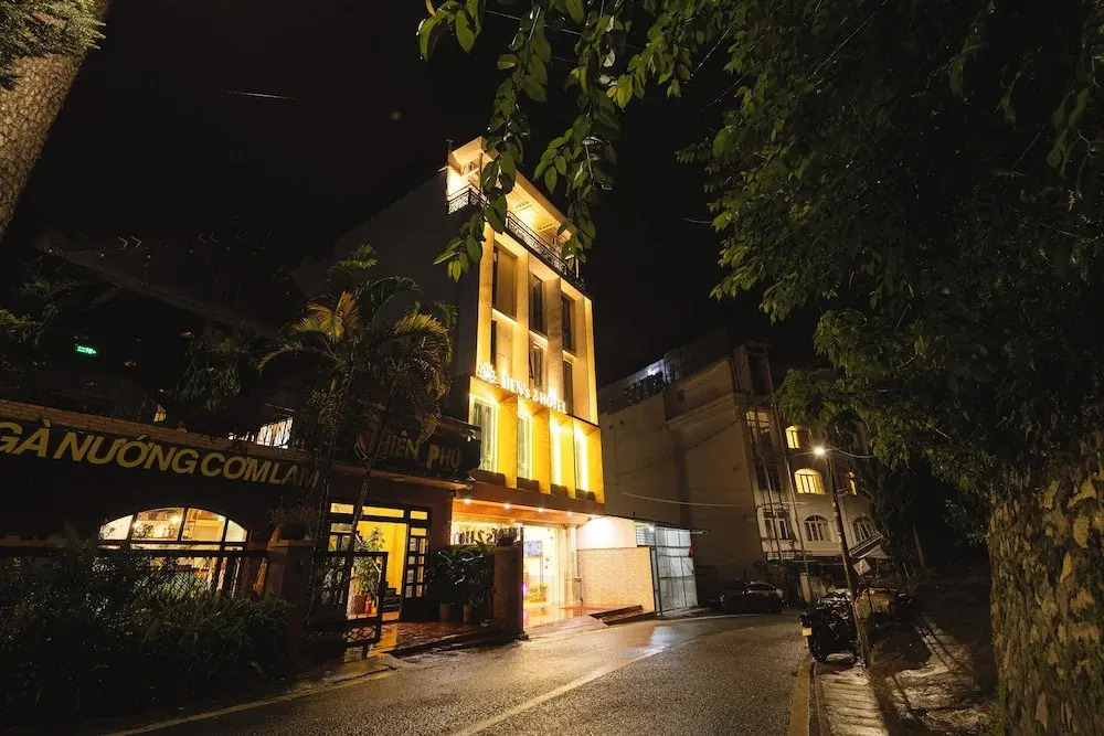 Liens 2 Hotel Dalat