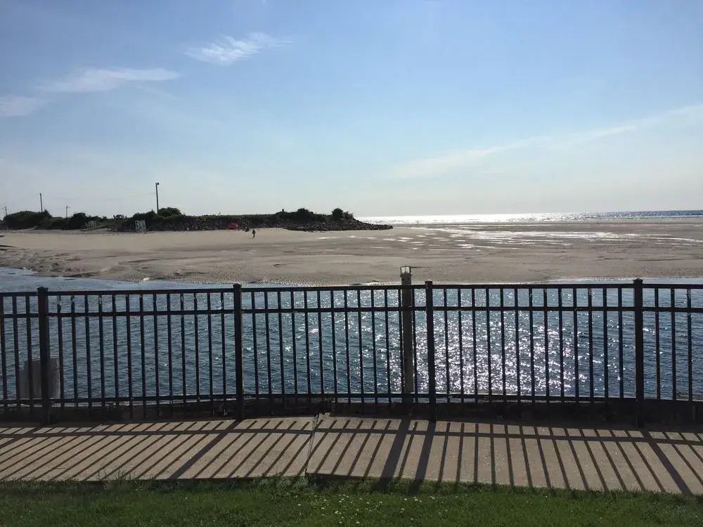 Marginal Way House