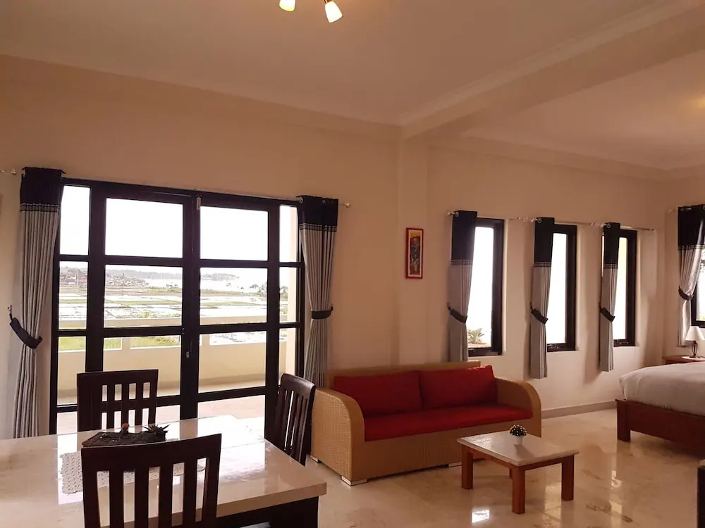 Medewi Manor
