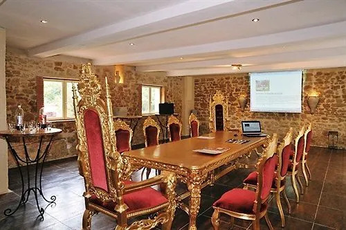 Chateau Lavail